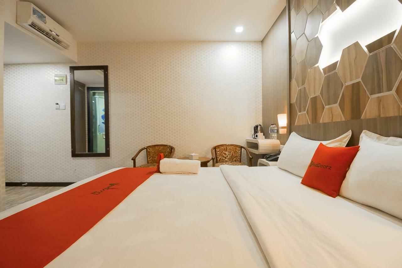 Paragon Nagoya Hotel Batam Zewnętrze zdjęcie